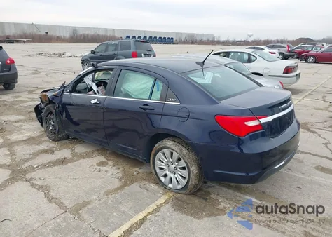 2014 Chrysler 200 Lx z USA, uszkodzony, nr VIN 1C3CCBAB1EN206667